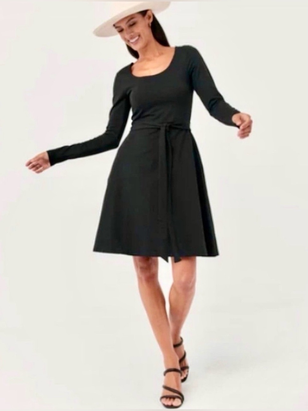NWOT Pact Fit & Flare Skylar Tie Fit & Flare Organic Cotton Dress, size S